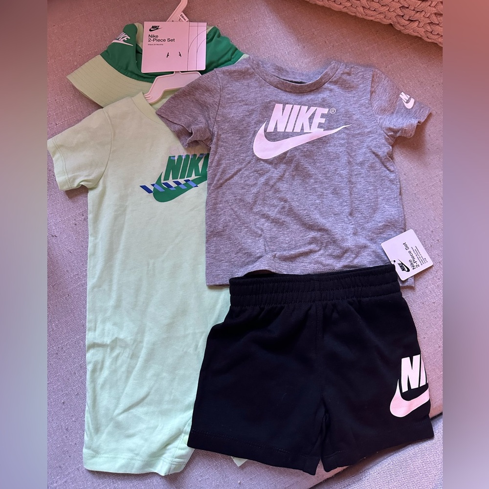 NWT Nike Baby Boy Romper & Shorts set, Sz 18-24 mos.